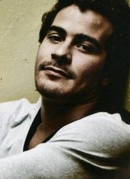 Thiago Martins assume paixão por Paloma Bernardi (Ag. Isto É) Thiago Martins assume paixão por Paloma Bernardi (Ag. Isto É)