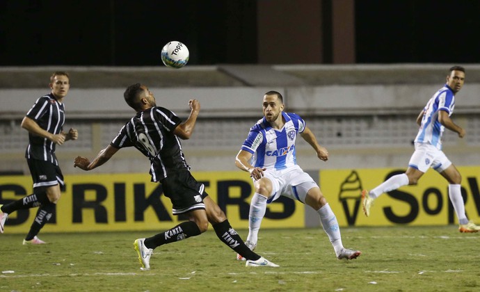 Paysandu Bate Bragantino, Reabilita-se E Se Distancia Da Degola Da Série B