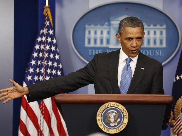 Presidente dos EUA, Barack Obama, durante entrevista nesta terça-feira (30) na Casa Branca (Foto: REUTERS/Larry Downing)