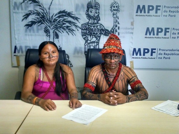 Indígenas fizeram uma coletiva de imprensa para divulgar carta ao Governo que pede fim de hidrelétricas na Amazônia. (Foto: Glauce Monteiro/G1 Pará)
