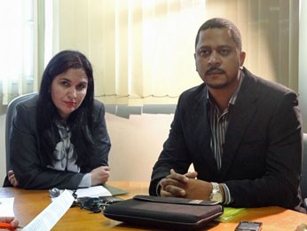 Cristiane Conde, pró-reitora de extensão do IFPE, e o presidente da comissão de vestibular do IFPE, Rinaldo Malaquias (Foto: Katherine Coutinho / G1 PE)
