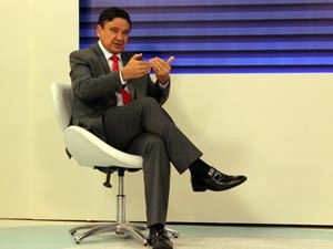 Governador eleito criticou obras inacabadas no Piauí (Foto: Gustavo Almeida/G1)