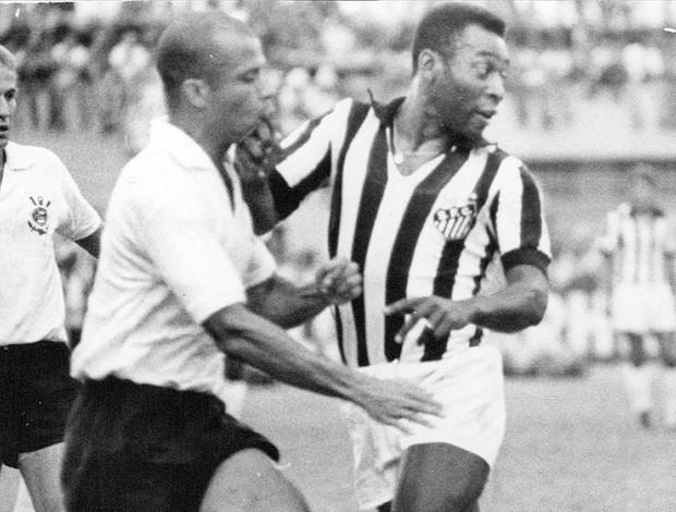 pelé santos corinthians campeonato paulista 1971 (Foto: agência Gazeta Press)