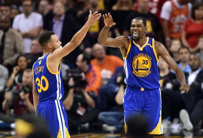 Stephen Curry Kevin Durant Golden State Warriors Cleveland Cavs Cavaliers (Foto: Ken Blaze / USA Today Sports / Reuters)