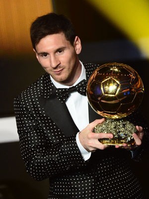 Messi é eleito o melhor do 
mundo pela 4ª vez seguida (Olivier Morin/AFP)