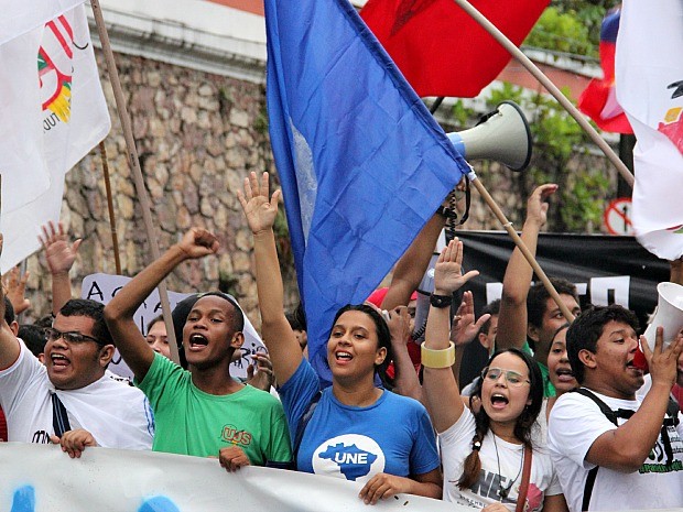 G1 Grupo Realiza Protesto Contra Aumento Da Tarifa No Centro De