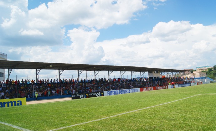 Estádio Salvador Russani (Foto: Fabio Giannelli / Soccer Digital)