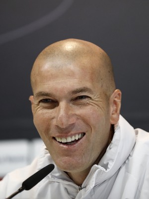 Zidane técnico Real Madrid (Foto: EFE)
