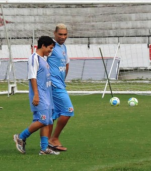 Santa Cruz Caça-Rato Renatinho (Foto: Lucas Liausu)