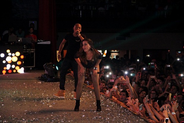 Nego do Borel e Anitta fazem show (Foto: Rodrigo dos Anjos/Ag News)