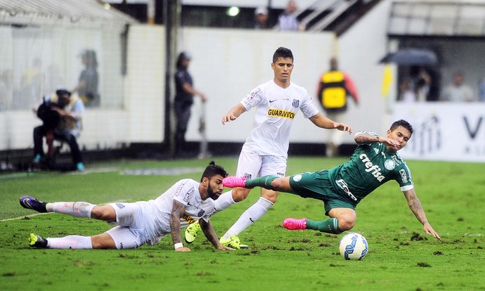 Por cartões, Dudu e Cristaldo viram baixas do Palmeiras contra o Vasco