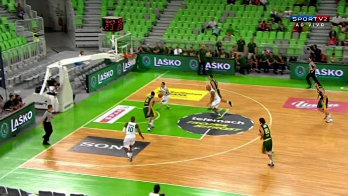 FRAME - basquete brasil e lituânia amistoso (Foto: Sportv)