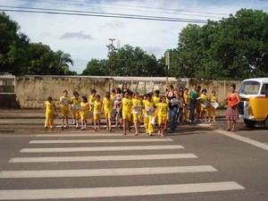 As alunos percorrerão as ruas do bairro Jóquei Clube (Foto: Divulgação/Ascom Seed)