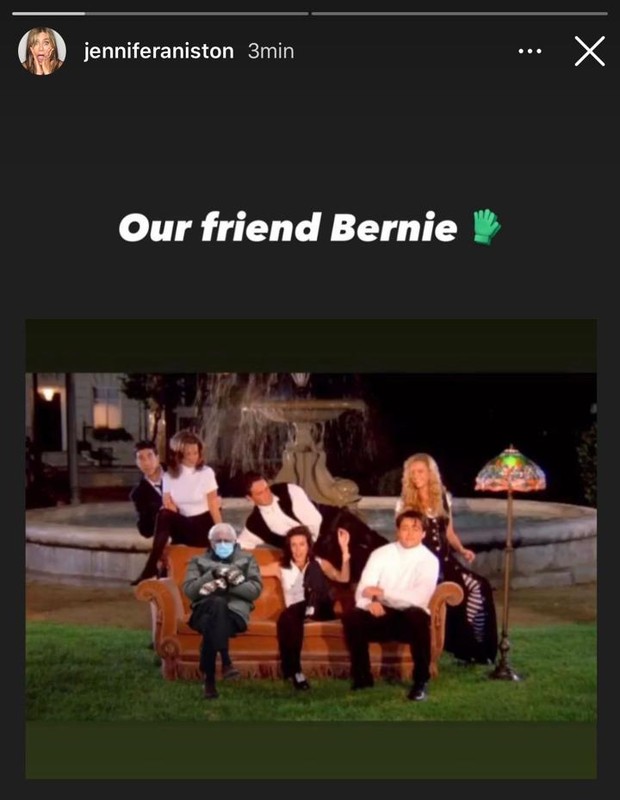 Meme de Bernie Sanders na abertura de Friends (Foto: Reprodução/Instagram) Meme de Bernie Sanders na abertura de Friends (Foto: Reprodução/Instagram)