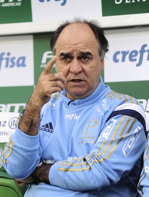 Marcelo Oliveira busca não só passar pelo Palmeiras: 