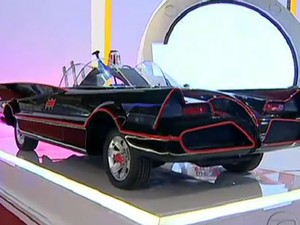 Sucesso no Salão do Automóvel, Batmóvel vira miniatura (Foto: Reprodução/TV Globo) Sucesso no Salão do Automóvel, Batmóvel vira miniatura (Foto: Reprodução/TV Globo)