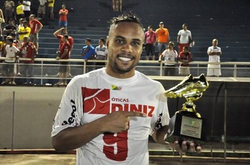 Alexandre Matão, atacante do Rio Branco, artilheiro do Acreano 2015 com 14 gols (Foto: Manoel Façanha/Arquivo pessoal)