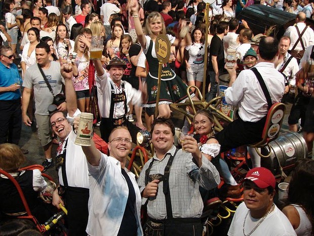 Sommerfest tem programação cultural até dia 13 de fevereiro (Foto: Parque Vila Germânica)