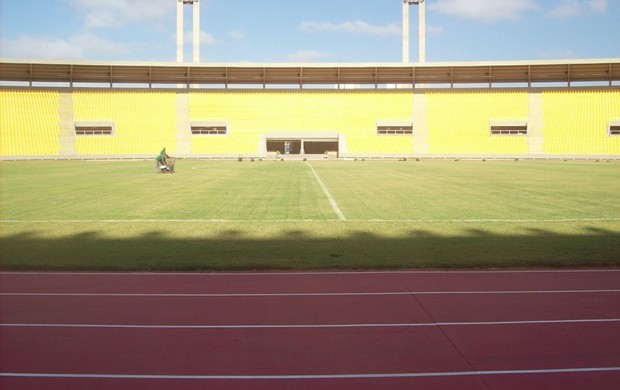 Setor 1 do Estádio Castelão, em São Luís-MA, tem capacidade para creca de 15 mil torcedores (Foto: João Ricardo/Globoesporte.com)
