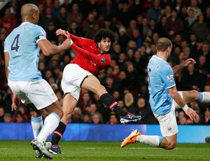 Fellaini, Manchester United x Manchester City (Foto: Reuters)