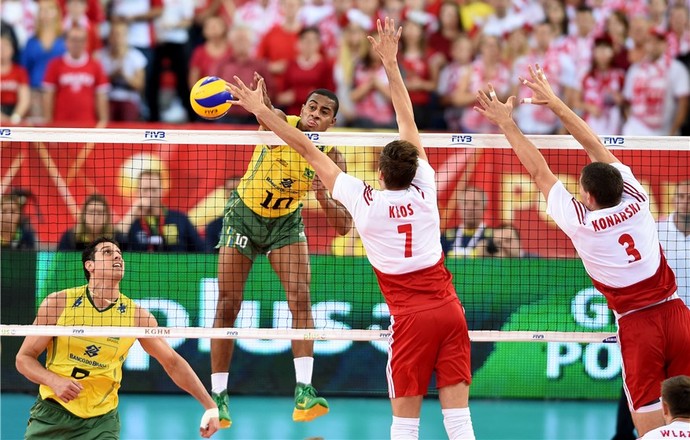 Brasil x Polônia Mundial masculino vôlei (Foto: Divulgação/FIBV)