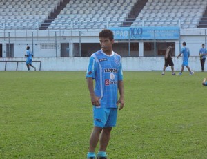 Bartola durante treino do Paysandu (Foto: GLOBOESPORTE.COM/PA)