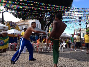 Capoeiristas no Pelourinho (Foto: Yuri Girardi/G1)