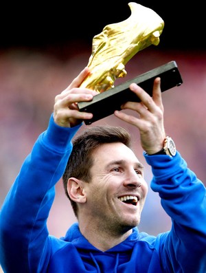 Messi chuteira de ouro jogo Barcelona e Granada (Foto: Reuters)