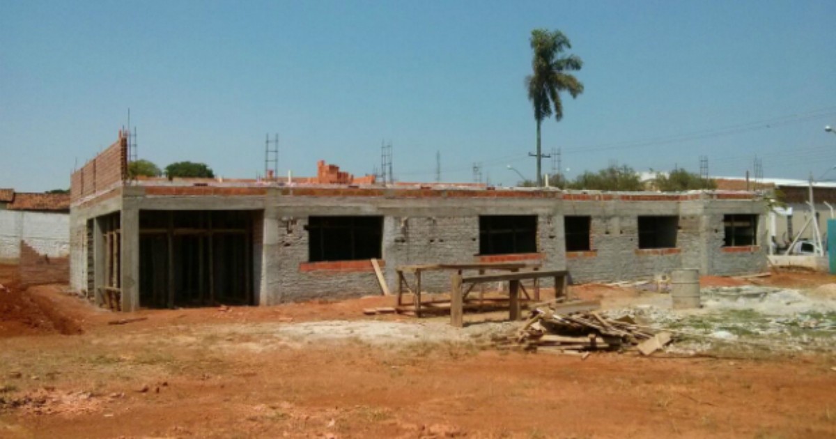 Prefeitura de Capão Bonito rompe contratos e denúncia construtora - Globo.com