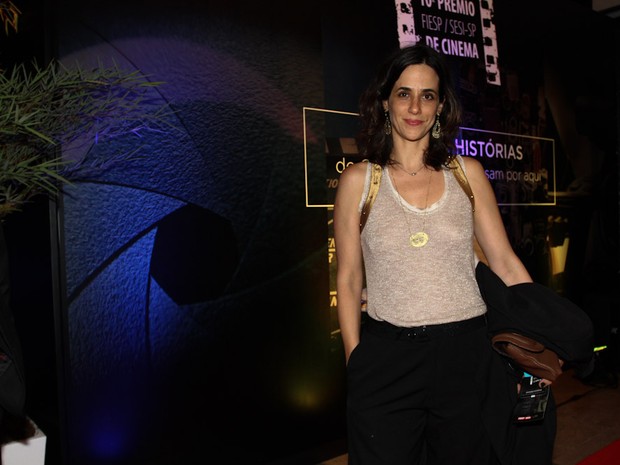 Mariana Lima em prêmio de cinema em São Paulo (Foto: Cláudio Andrade/ Foto Rio News)