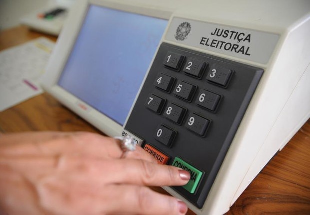 urna eletrônica, eleições (Foto: Fábio Rodrigues Pozzebom/ Agência Brasil)
