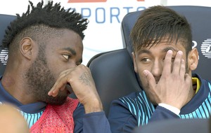 Neymar banco de reservas jogo Barcelona contra Betis (Foto: EFE)