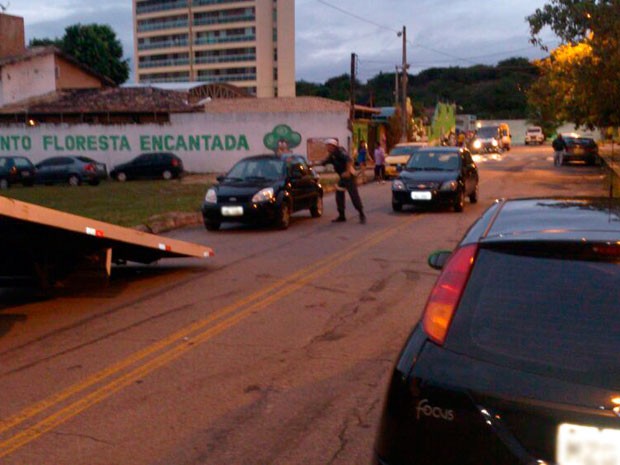 Blitz foi montada no bairro de Capim Macio, na Zona Sul da cidade (Foto: Divulgação/Polícia Militar do RN)