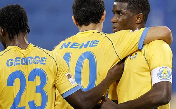 Nenê celebra gol pelo Al Gharafa (Foto: Site oficial)