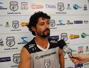 Cristian, meia do Treze (Foto: Silas Batista / Globoesporte.com/pb)