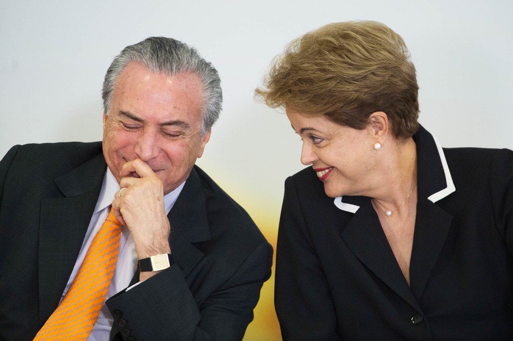 * Por 4 votos a 3, TSE rejeita cassação da chapa Dilma-Temer na eleição de 2014.