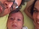 Alexandre Nero e Karen Brusttolin comemoram três meses do filho