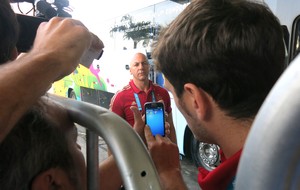 Casillas Saída Espanha (Foto: Cintia Barlem)