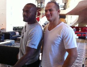 Jon Jones e Junior Cigano MMA (Foto: Reprodução Twitter)