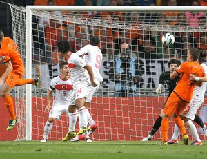 Van Persie, Holanda x Turquia (Foto: Agência AP)