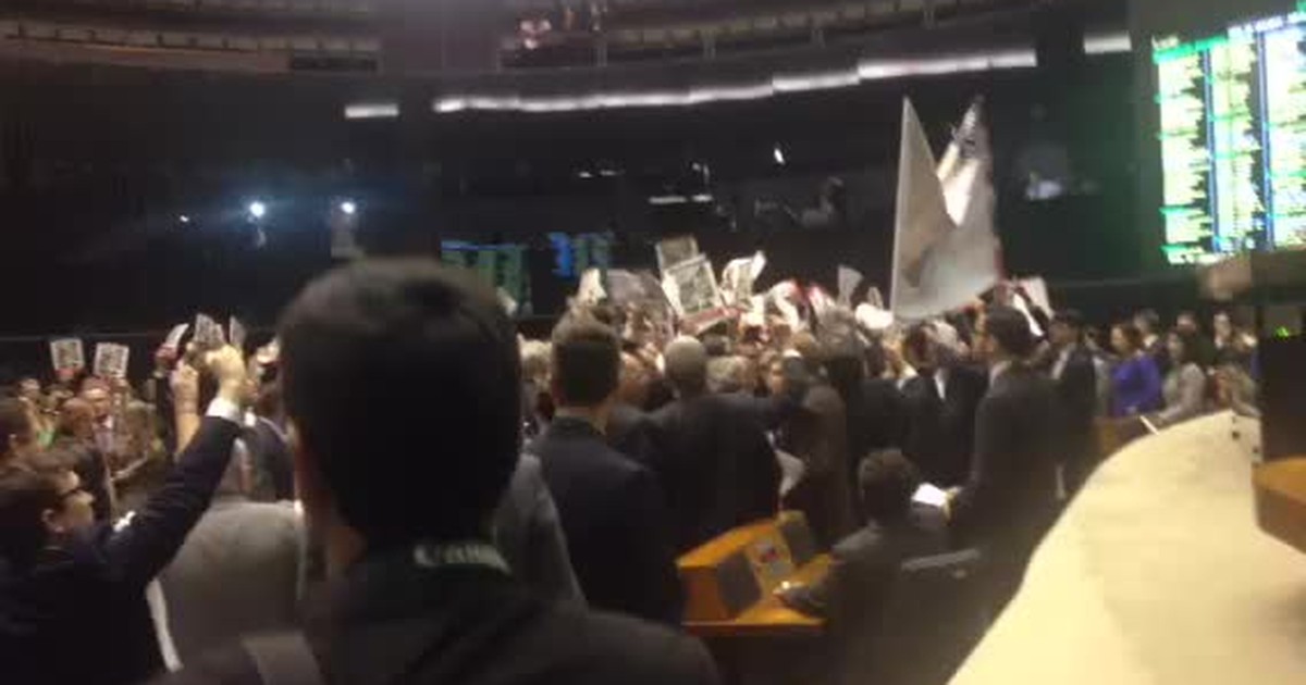 G1 Deputados evangélicos e católicos fazem ato contra parada gay notícias em Política