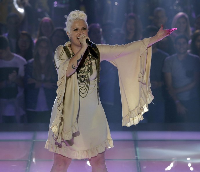D'Lara canta 'What's Up' no 'The Voice Brasil' (Foto: Artur Meninea/Gshow)