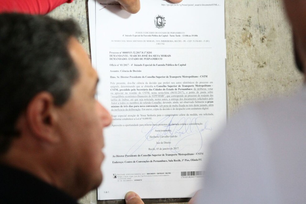 Liminar determina que aumento da tarifa não seja discutido até que todos os conselheiros tenham acesso a Planilhas de Custos de Operação e Receitas do Sistema de Transporte Metropolitano (Foto: Marlon Costa/Pernambuco Press)