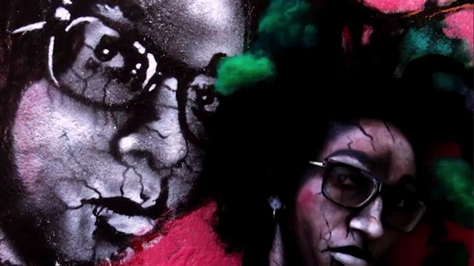 Fotografias unem trabalhos de grafite e body art nas ruas de Salvador (Foto: TV Bahia)
