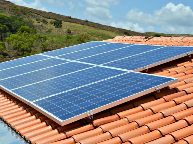 Placas solares podem reduzir até 90% do consumo de energia (Foto: Divulgação/Elite Engenharia)