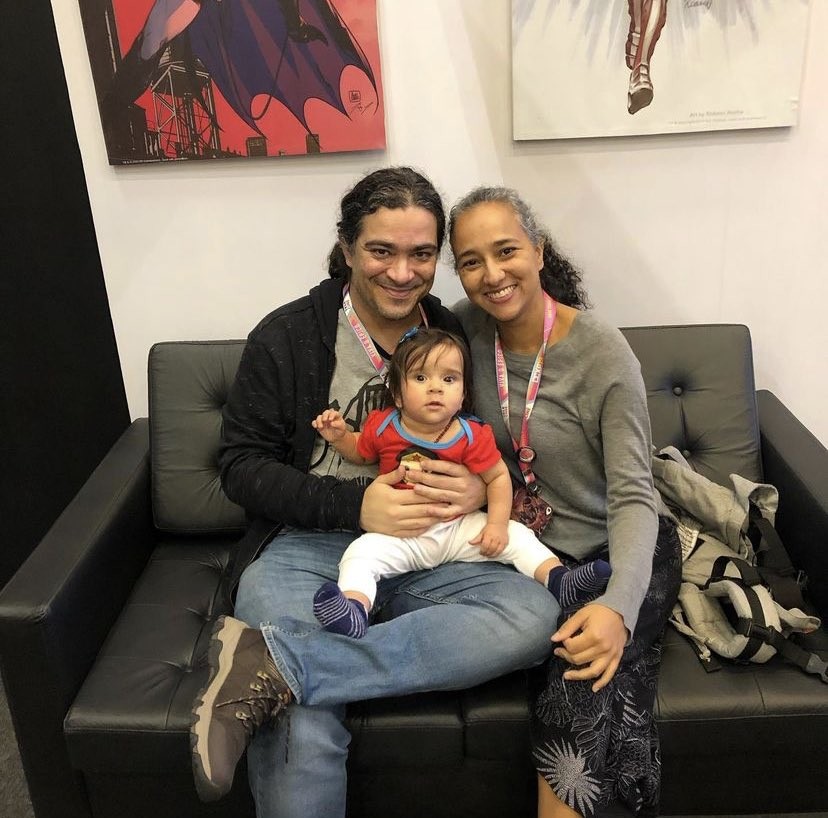 Robson Rocha, a esposa e a filha (Foto: Reprodução/Twitter)