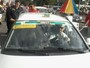 Guardas civis levam de táxi homem preso para delegacia de Goiânia