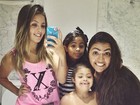 As meninas de Romário: quatro filhas aparecem em 'selfie' coletivo