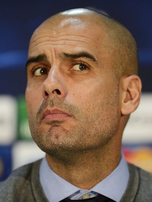 Bayern Pepe Guardiola durante a coletiva em Pizen na República Checa (Foto: EFE Servicios)