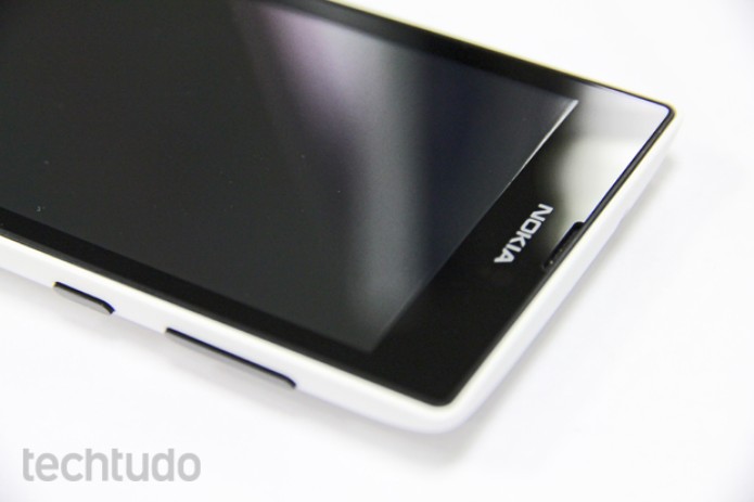 O Lumia 520 pode ser ideal para quem procura seu primeiro smartphone (Foto: Marlon Câmara/TechTudo) O Lumia 520 pode ser ideal para quem procura seu primeiro smartphone (Foto: Marlon Câmara/TechTudo)